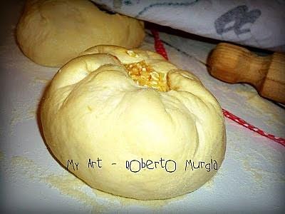 Civraxeddu ripieno di formaggio e lievito madre