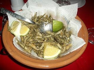 Pesciolini piccanti fritti