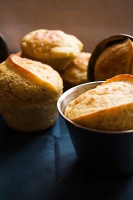 Popovers al parmigiano