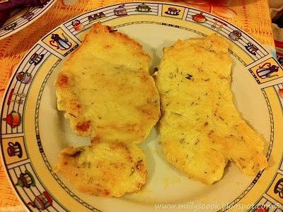 Scaloppine di pollo al vino bianco e rosmarino