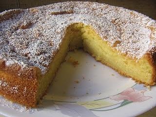 Torta allo yogurt con sette vasetti
