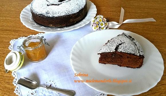 Torta al cioccolato e marmellata di arance
