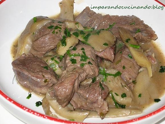Spezzatino ai funghi pleurotus