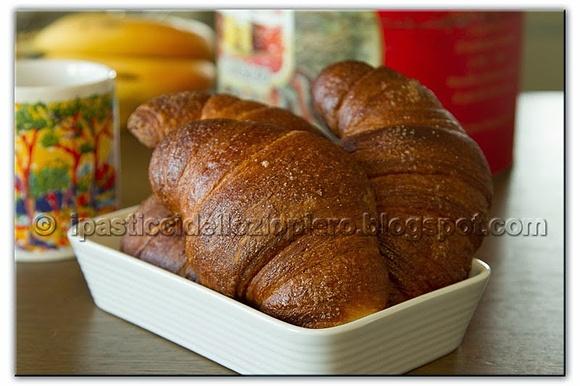 Cornetti sfogliati con lievito naturale