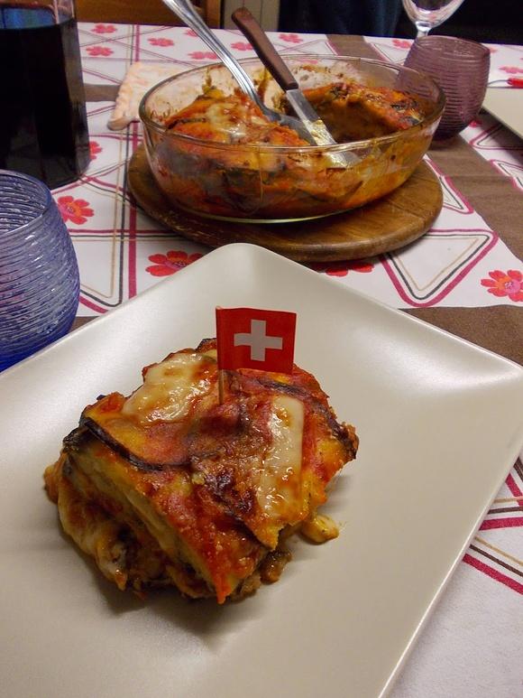 Parmigiana di melanzane con gruyère