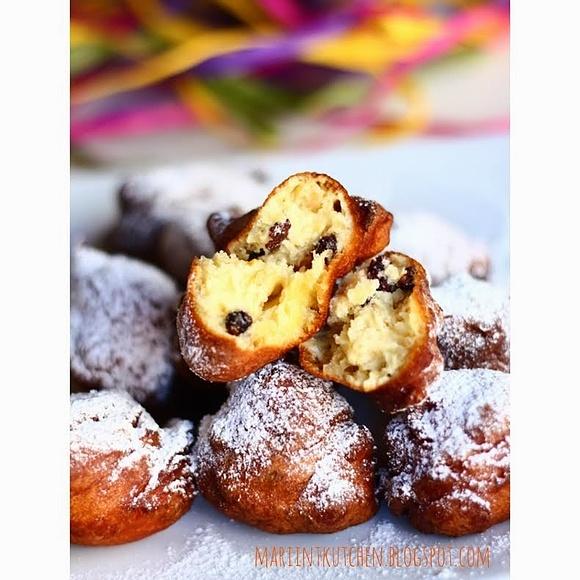 Frittelle rapide con mele e uvetta per Carnevale