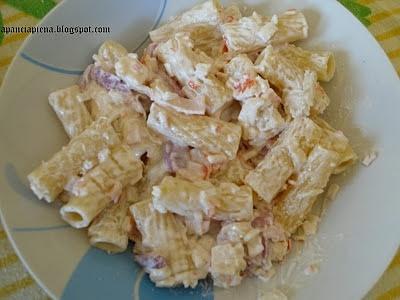 Pasta surimi e pancetta della mamma