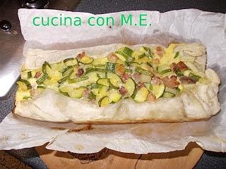 Torta salata zucchine e pancetta