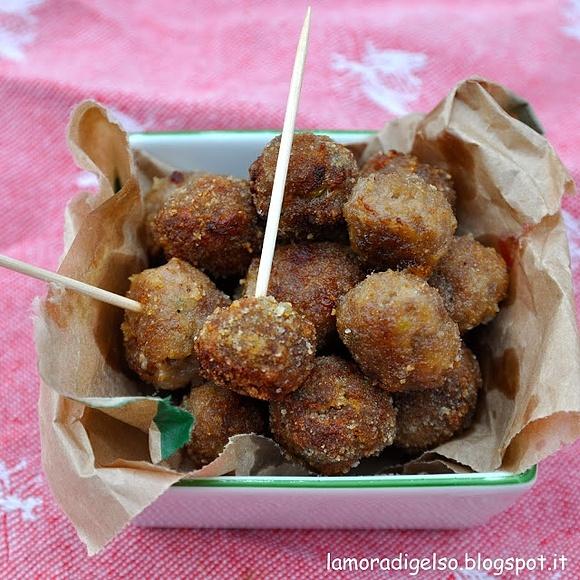 Polpette di limone arancia e timo come aperitivo