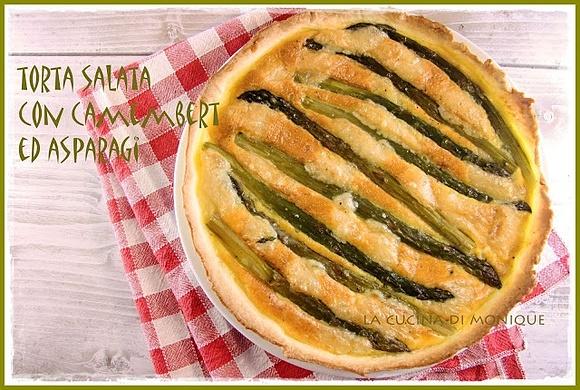 Torta salata con camembert e asparagi