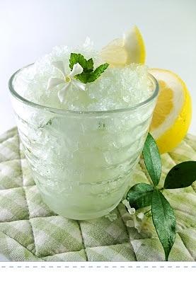 Rosso fuoco e bianco granita limone e menta