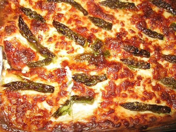 Lasagna vegetariana con asparagi