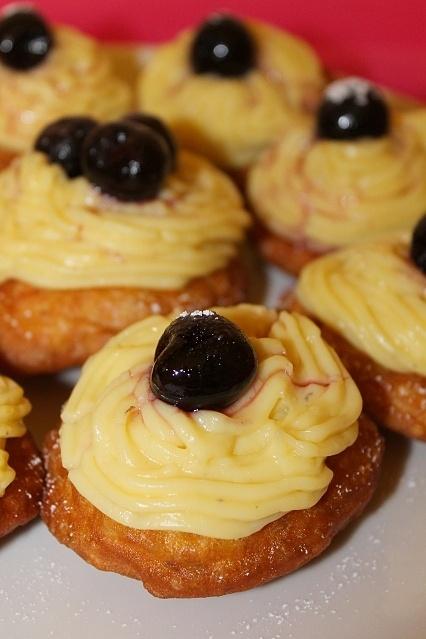 Zeppole di San Giuseppe fritte