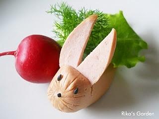 Wurstel a forma di coniglio per bento parte 2