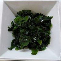 insalata di alga wakame - ricette di cucina - Gustosa Ricerca