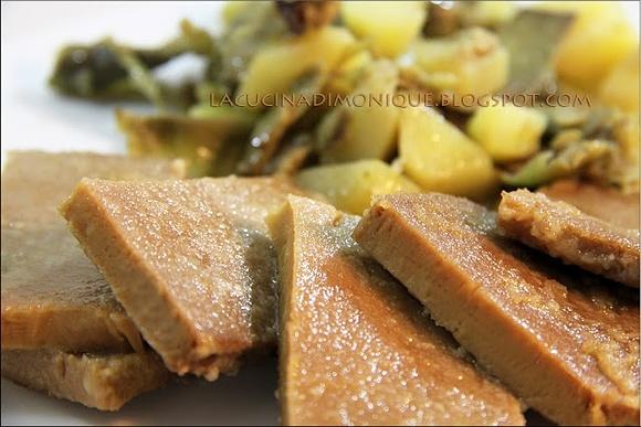 Seitan al Marsala con carciofi e patate