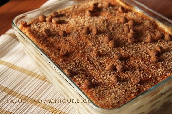 Tiramisù agli amaretti