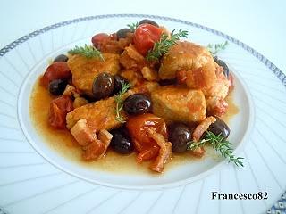 Tajine di maiale con olive e timo