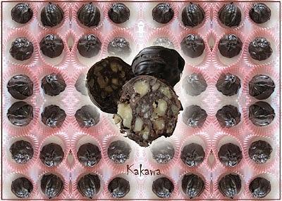 Cioccolatini ripieni di miele e noci