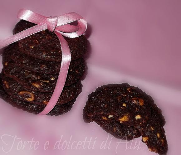Biscotti salati alle arachidi