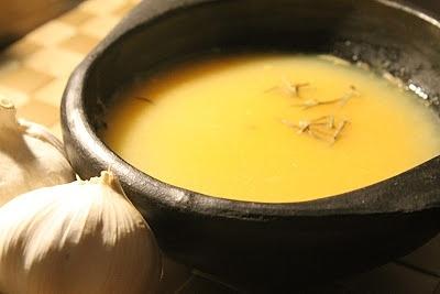 Crema di zucca e aglio con aromi