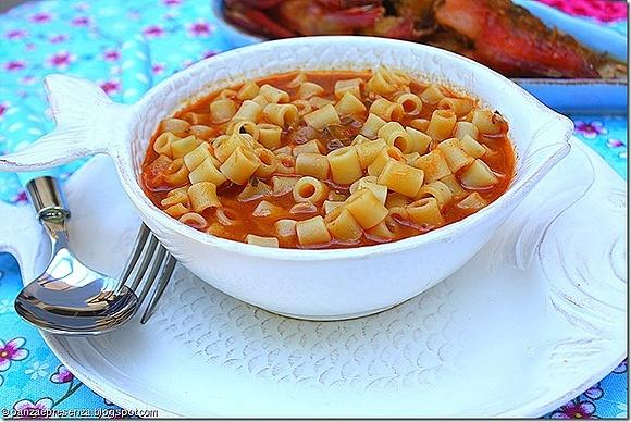 Zuppa di pesce alla trapanese con ditalini