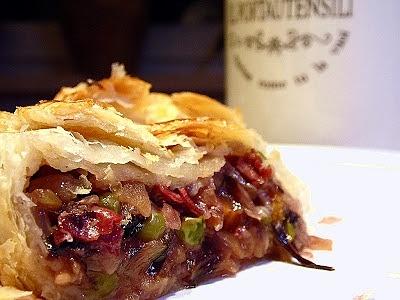 Strudel salato con radicchio e mele