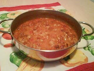 Fagioli con cotiche di prosciutto crudo