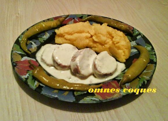 Cotechino con gorgonzola e polenta
