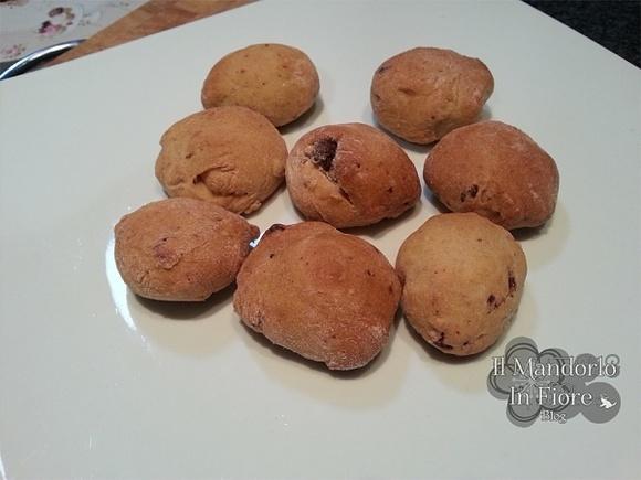 Biscotti al cioccolato con lievito madre in esubero