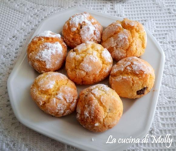 Biscotti ghoriba al cocco e gocce di cioccolato