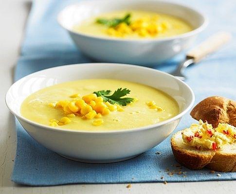 Crema di mais con cipolla e latte di soia