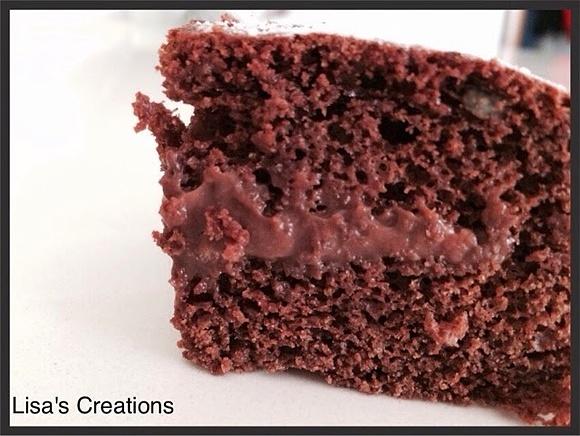 Torta al cioccolato farcita