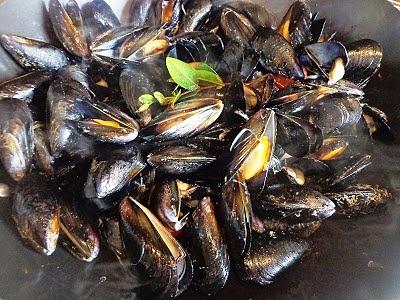 Cozze al mirto, ricetta facile e saporita