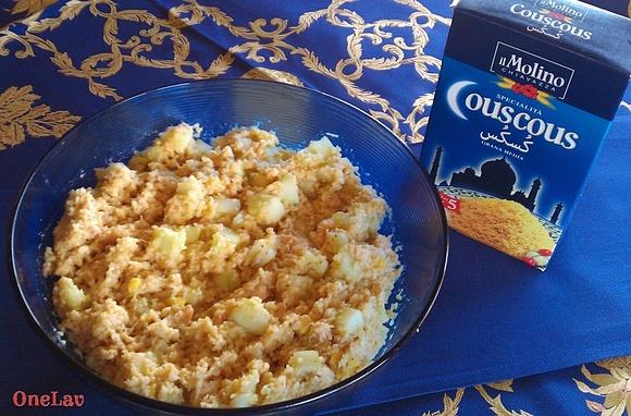 Couscous con salmone mango e cetrioli