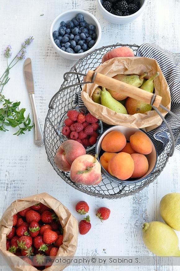 Macedonia di frutta tiepida con cioccolato e cocco