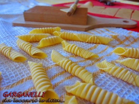 Garganelli fatti in casa con pasta fresca