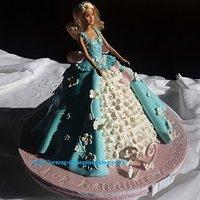 fusillialtegamino: Torta Barbie decorata con panna e auguri