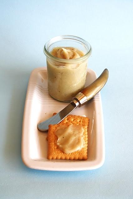Nocciolata bianca con latte di bufala ristretto e lsdm milano