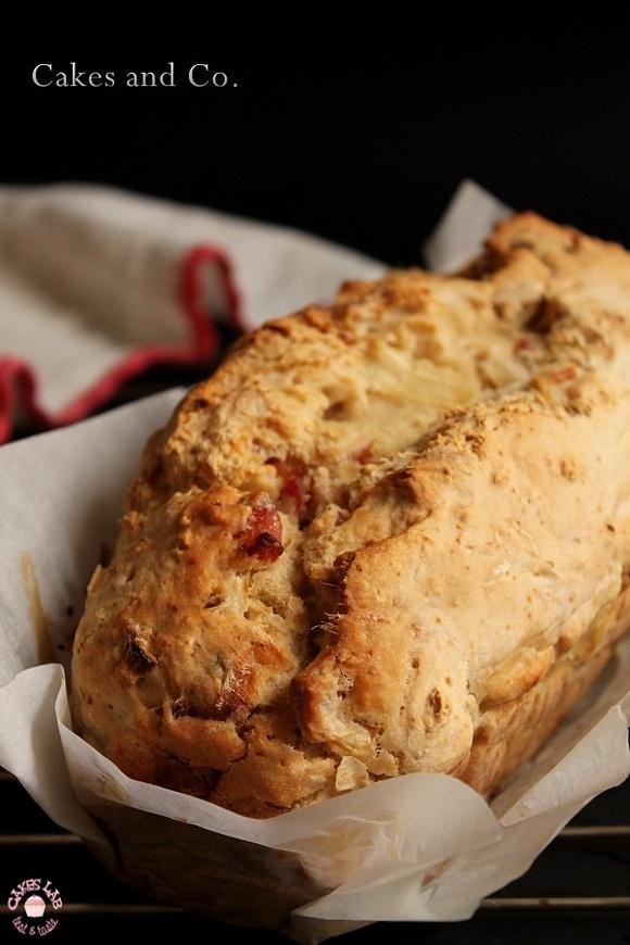 Pain maison alla birra di Thierry con cipolle e bacon