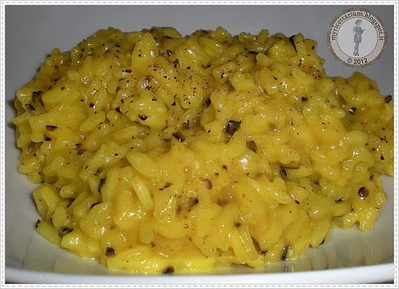 Risotto allo zafferano con tartufo e funghi