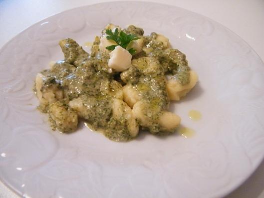 Gnocchi al pesto di finocchio