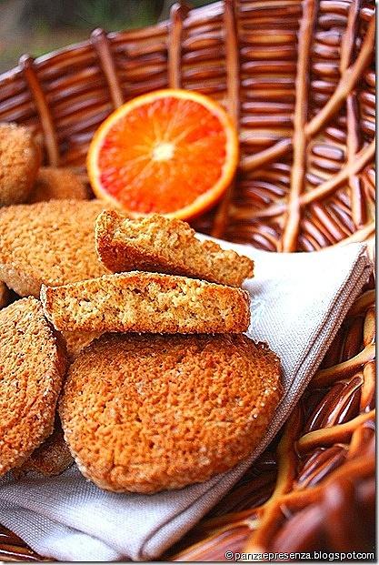 Biscottoni all'arancia con farina integrale di grano duro
