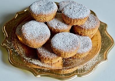 Muffins alla nocciola con lievito senza glutine e lattosio