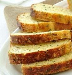 Plumcake salato con zucchine prosciutto e scamorza