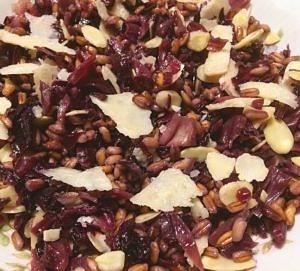 Farro con radicchio e cipolla rossa