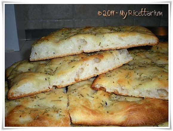Focaccia con caprino