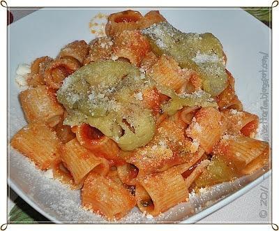 Rigatoni con melanzane