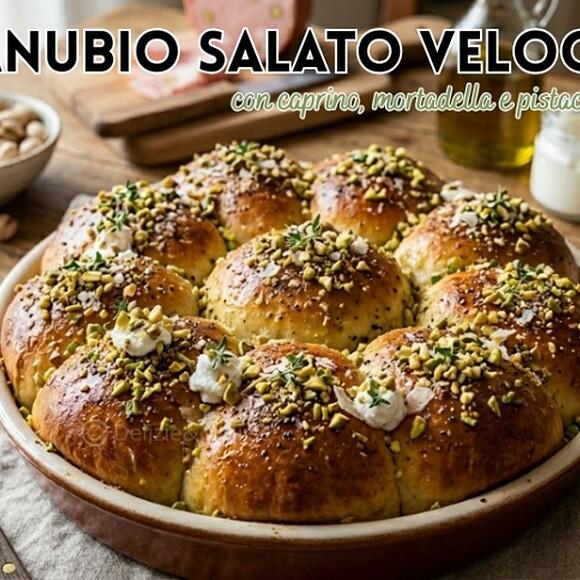 Danubio salato veloce con caprino, mortadella e pistacchi