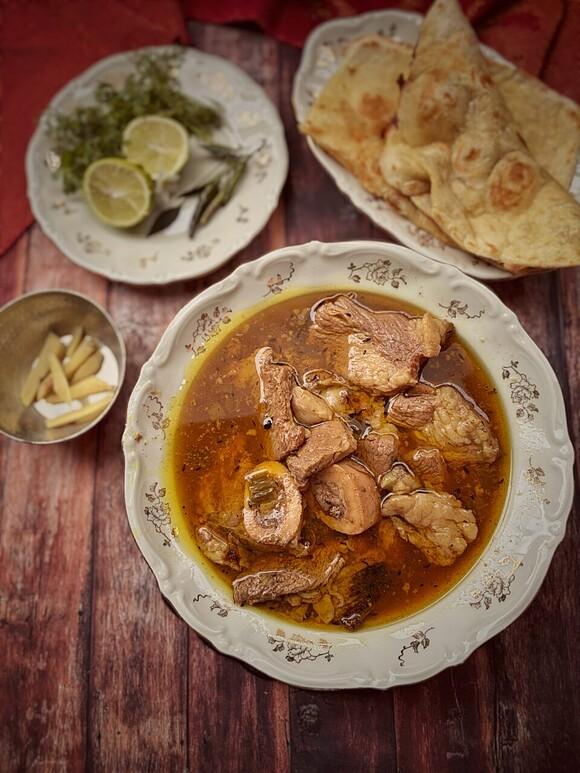 Nihari di manzo: come preparare lo stufato pakistano con slow cooker